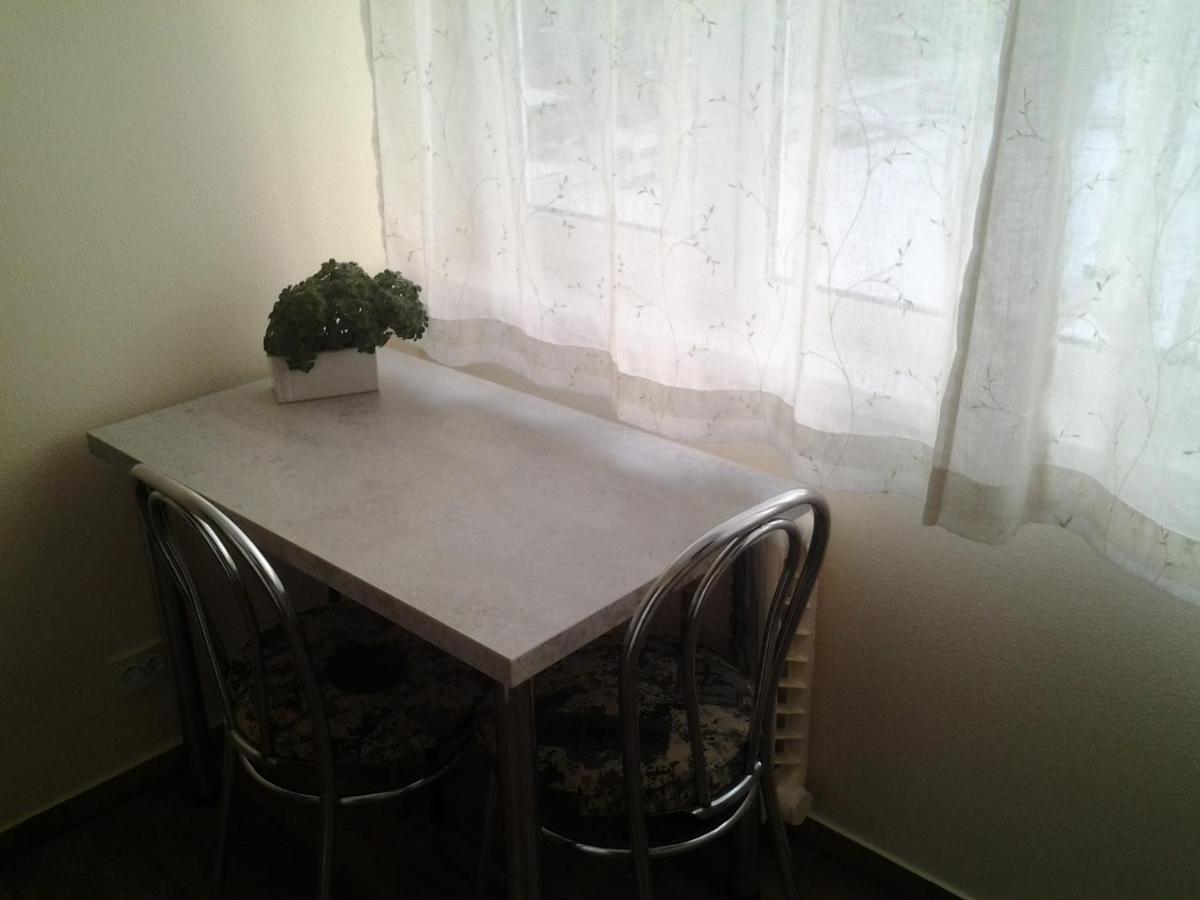 Lori Apartment Narva Buitenkant foto