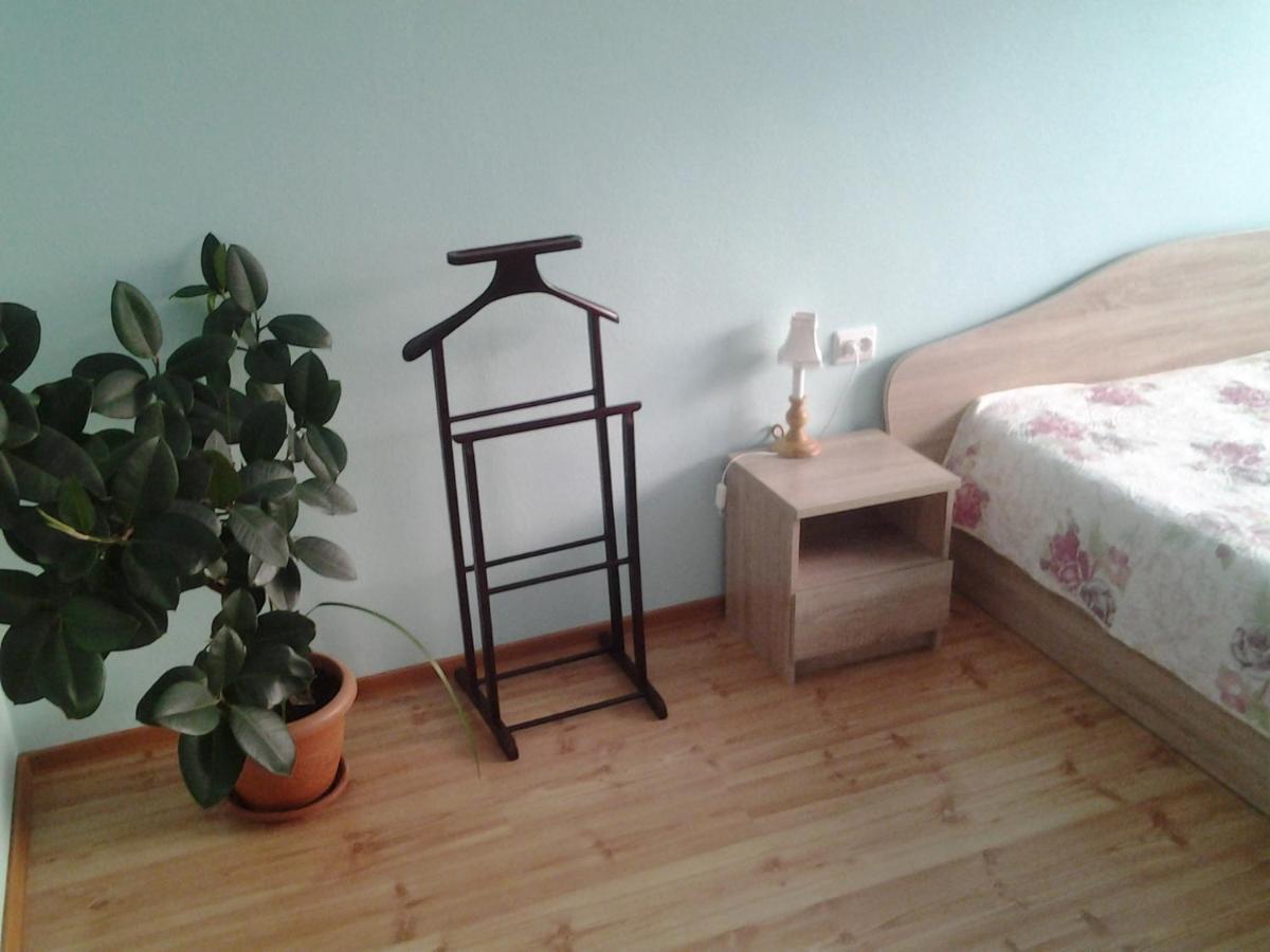Lori Apartment Narva Buitenkant foto